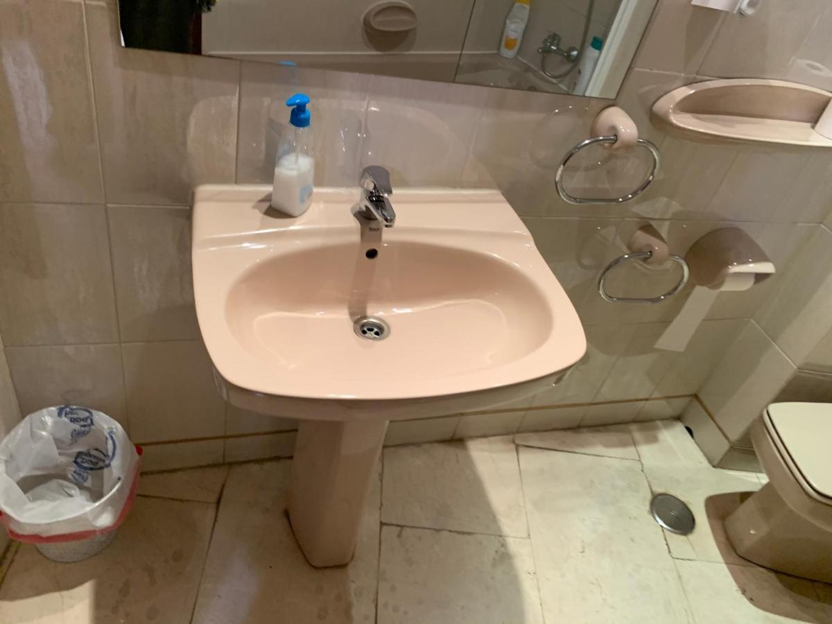 Apartamentos Y Estudios Torr En Madrid - Chamartin Con Wifi Gratis Exteriör bild