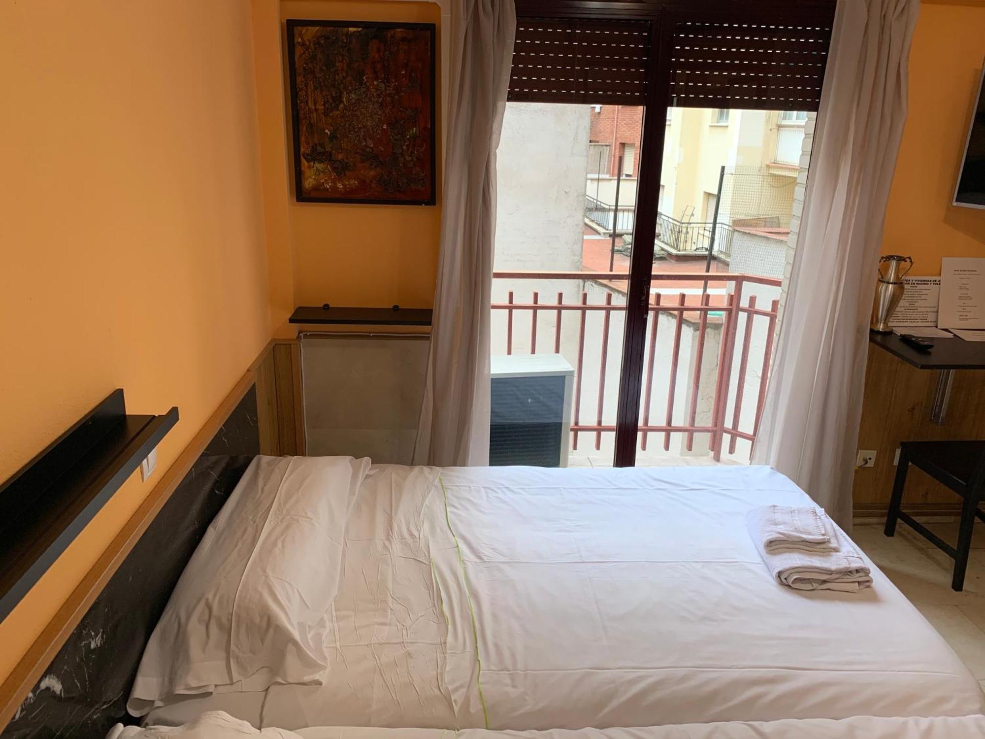 Apartamentos Y Estudios Torr En Madrid - Chamartin Con Wifi Gratis Exteriör bild