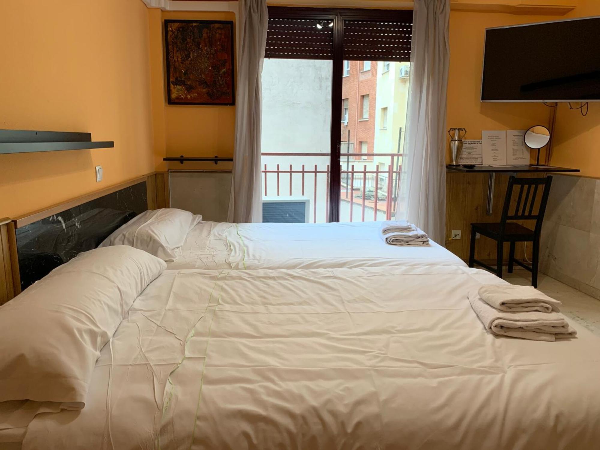 Apartamentos Y Estudios Torr En Madrid - Chamartin Con Wifi Gratis Exteriör bild